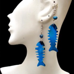 WHOLESALE PERUVIAN BULL HORN EARRING FISH IMAGES