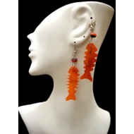 WHOLESALE PERUVIAN BULL HORN EARRING FISH IMAGES