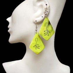 WHOLESALE INCA PERUVIAN BULL HORN EARRING VARIED ANIMAL IMAGES