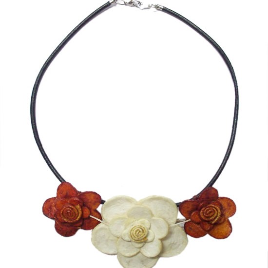 WHOLESALE ORANGE PEEL NECKLACES TYPE ROSES 