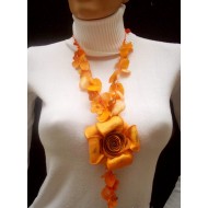 WHOLESALE ORANGE PEEL NECKLACE TYPE FLOWER VARIED COLORS