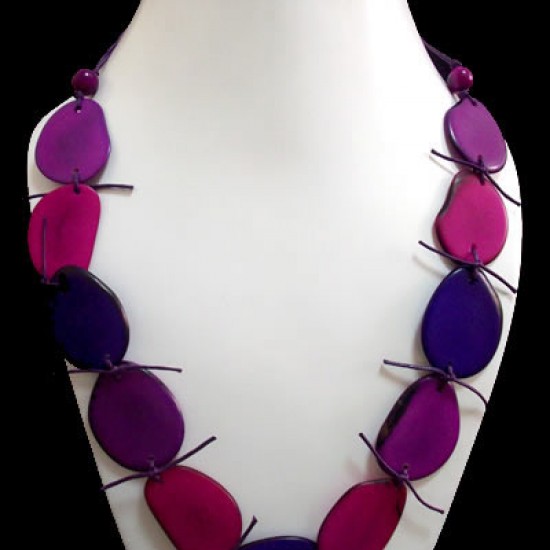 WHOLESALE TAGUA NECKLACES FLAT SEEDS 