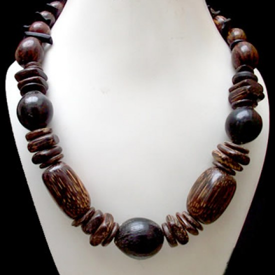 WHOLESALE INCA WOOD NECKLACES WITH COCONUT