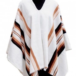 PONCHO OF MAN MADE OF ALPACA COMBED WOOL  