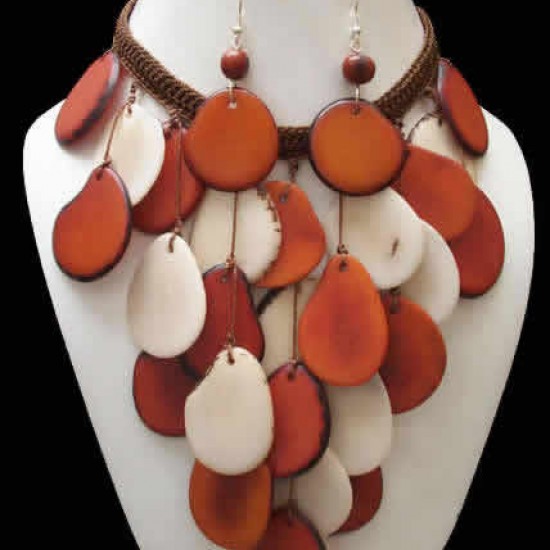 WHOLESALE TAGUA SETS NECKLACES FLAT SEEDS AND WOVEN 